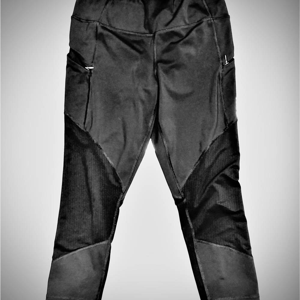 Athleta Black Women's Performance Leggings with Side Pockets